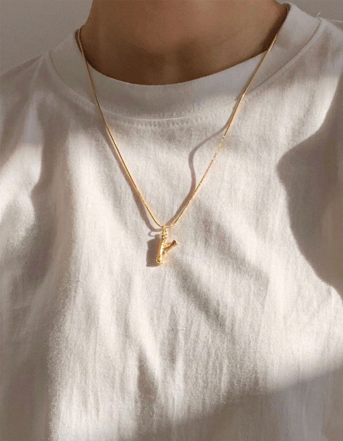 alphabet gold necklace